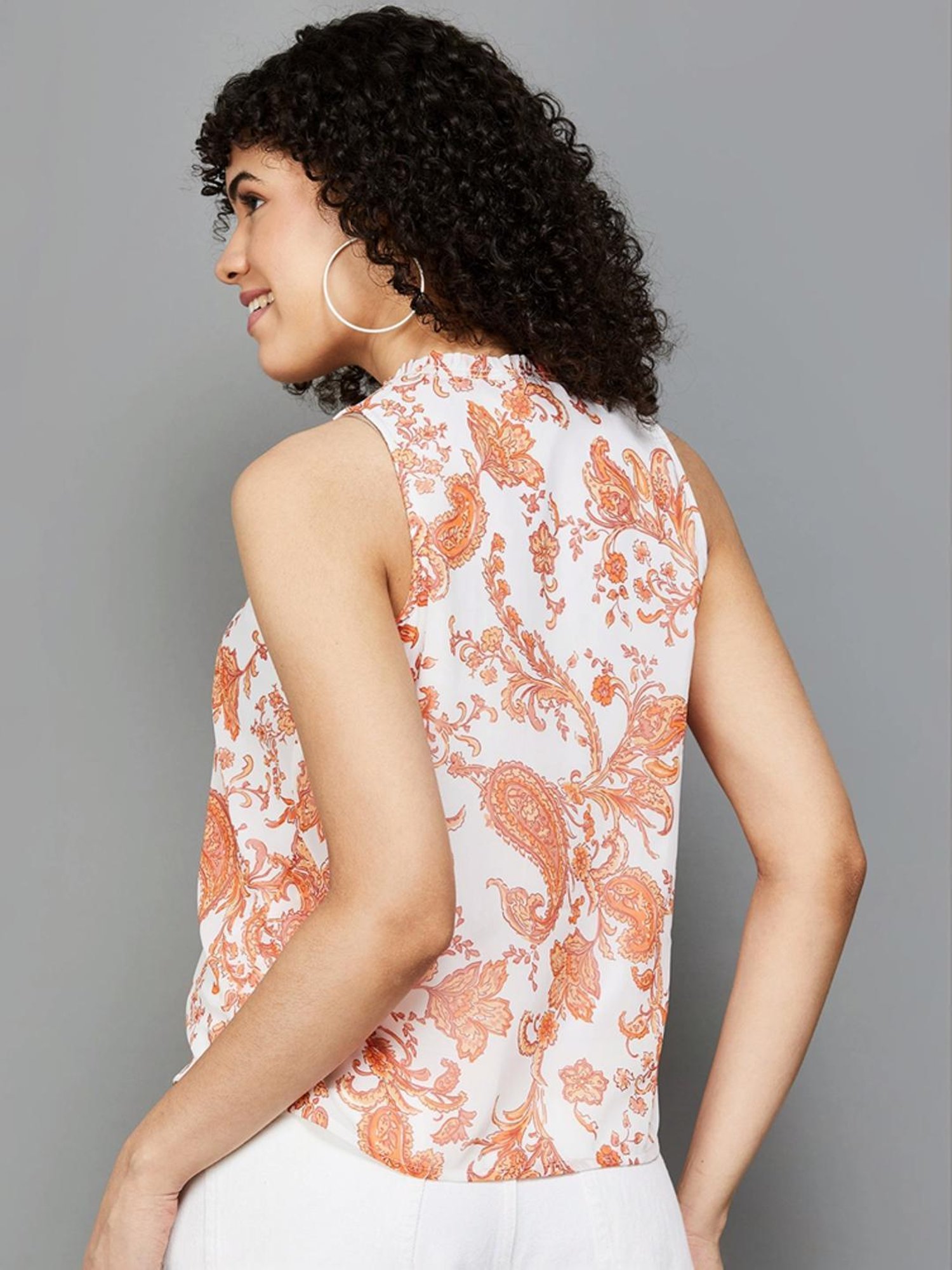 Fame Forever by Lifestyle White Floral Print Top