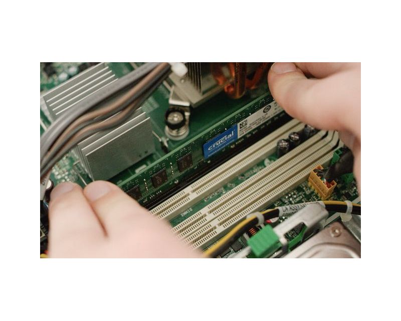 Crucial 16GB DDR4 SDRAM Memory Module - For Desktop PC - 16 GB (2 x 8 GB) - DDR4-3200/PC4-25600 DDR4 SDRAM - CL22 - 1.20 V - Non-ECC - Unbuffered