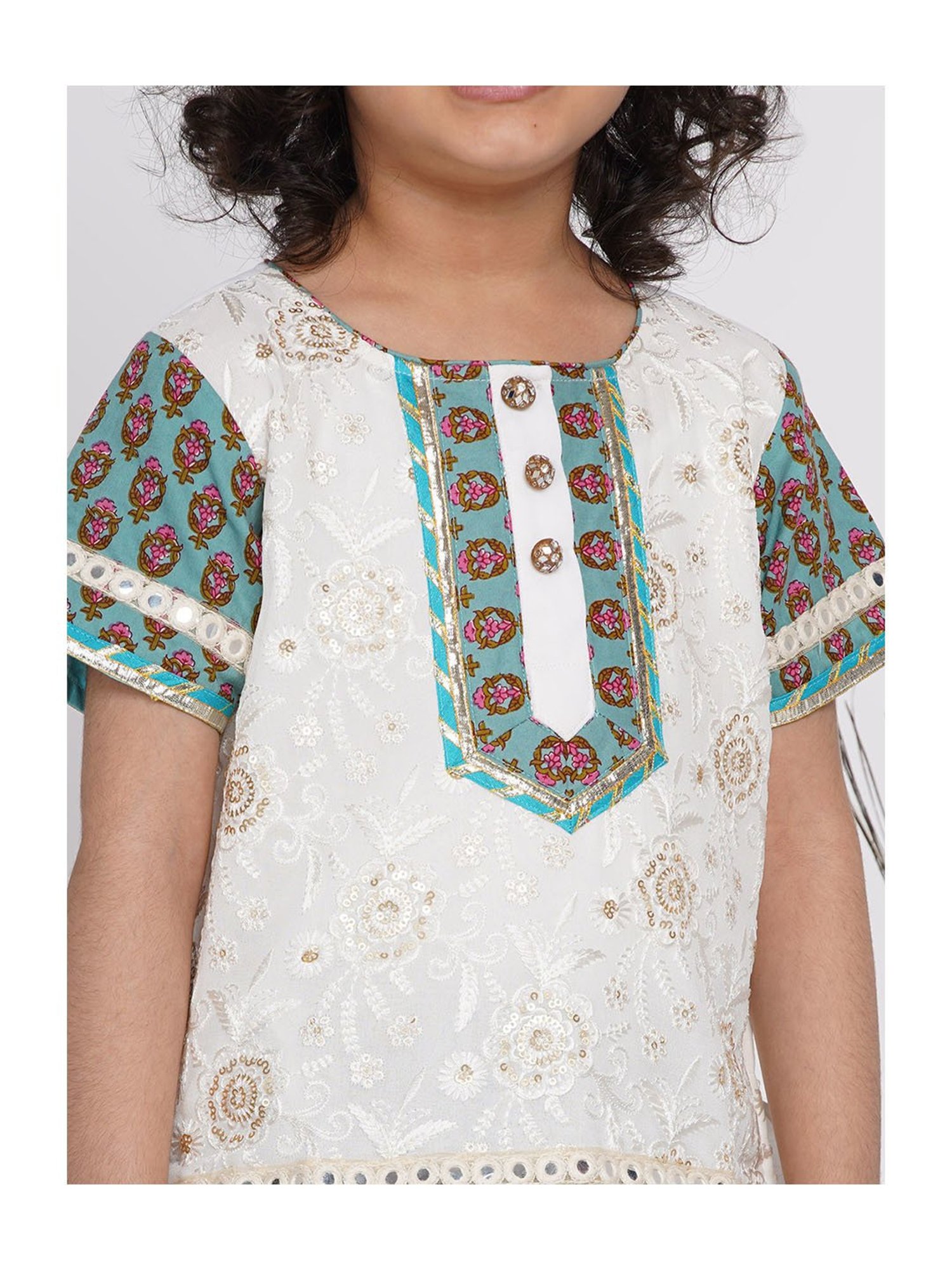 Little Bansi White Embellished 1 Kurta, 1 Lehenga & 1 Dupatta