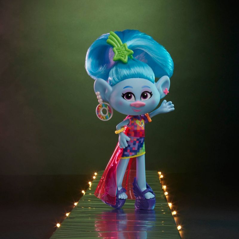 DreamWorks Trolls Glam Chenille Fashion Doll