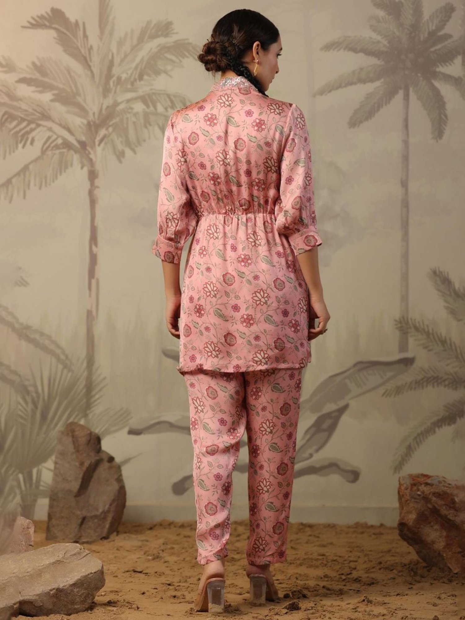 Artagai Beige Co-Ord Set with Notch Collar Kurta and Straight Pants