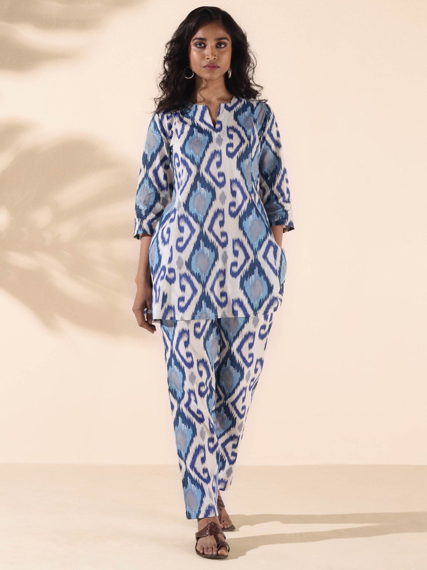 true Browns Blue Printed Tunic Pant Set
