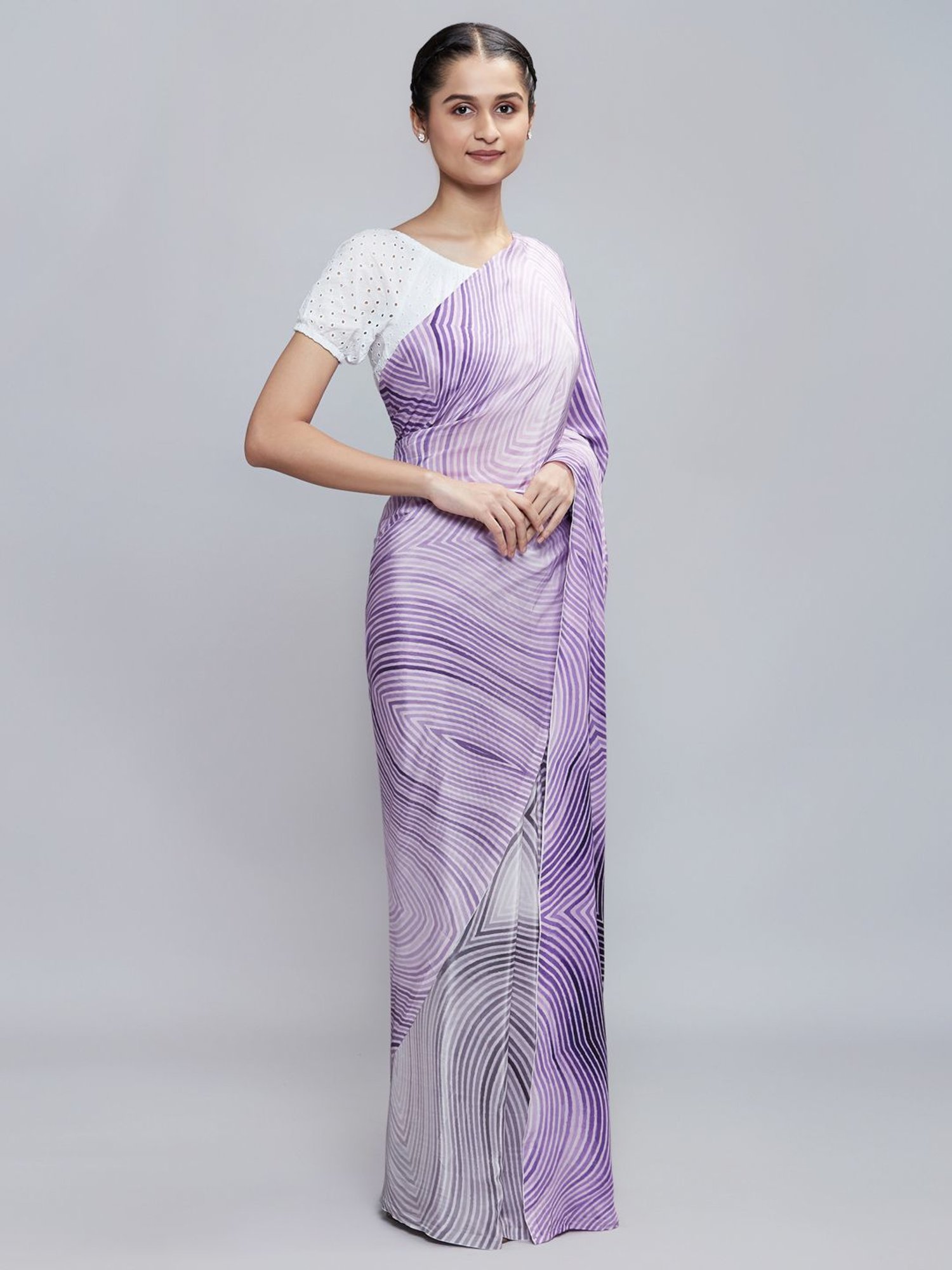 Navyasa By Liva Purple & White Printed Saree