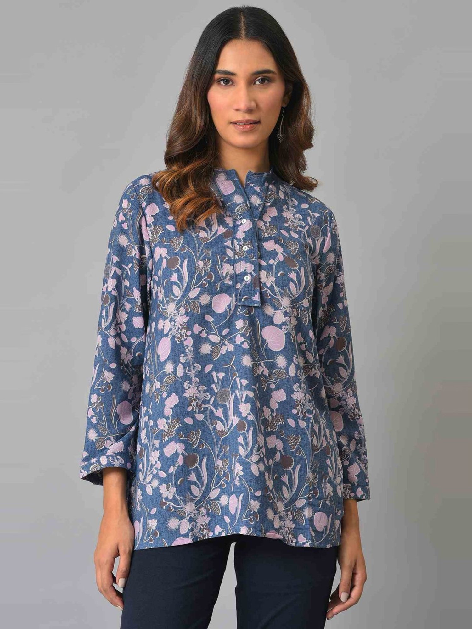 W Blue Floral Print Top