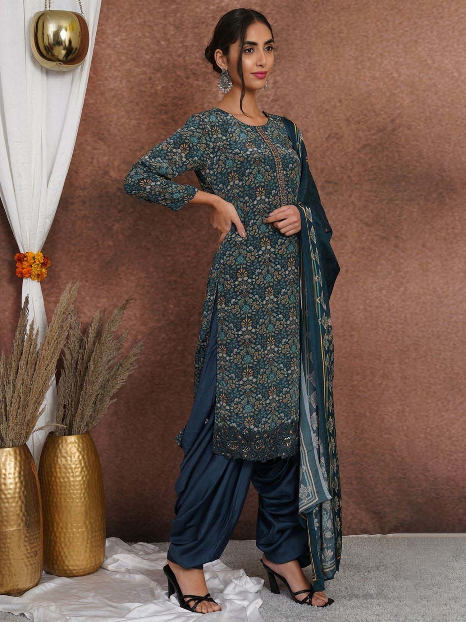 Stylee LIFESTYLE Blue Printed Unstitched Dress Material