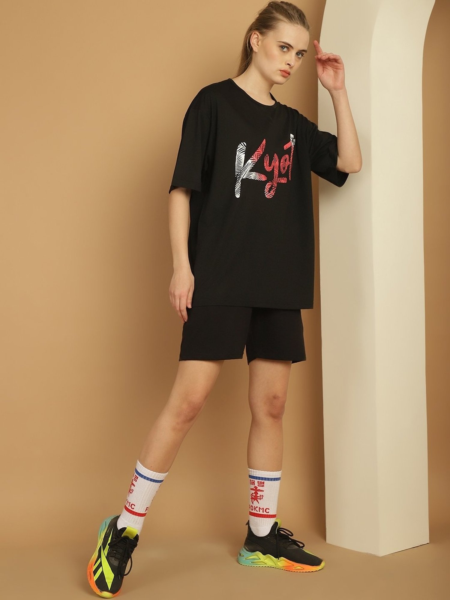 Vimal Jonney Black Cotton Printed T-Shirt & Shorts Set