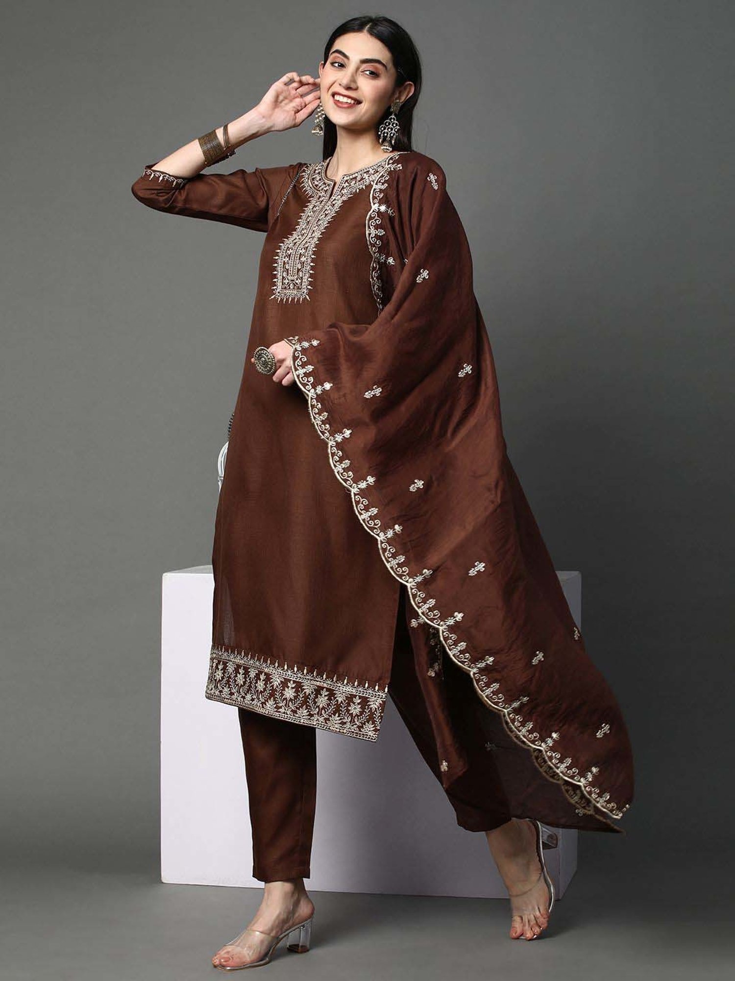 Heeposh Brown Embroidered Kurta Pant Set With Dupatta