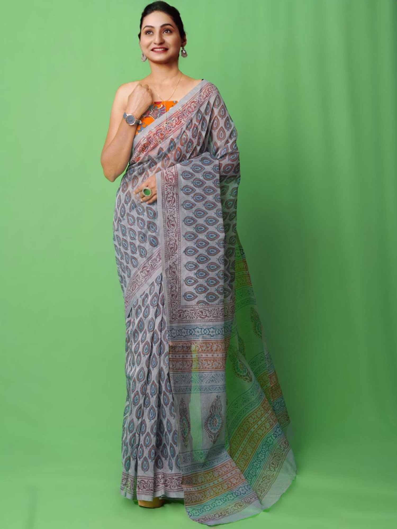 Unnati Silks Grey Cotton Printed Saree With Unstitched Blouse