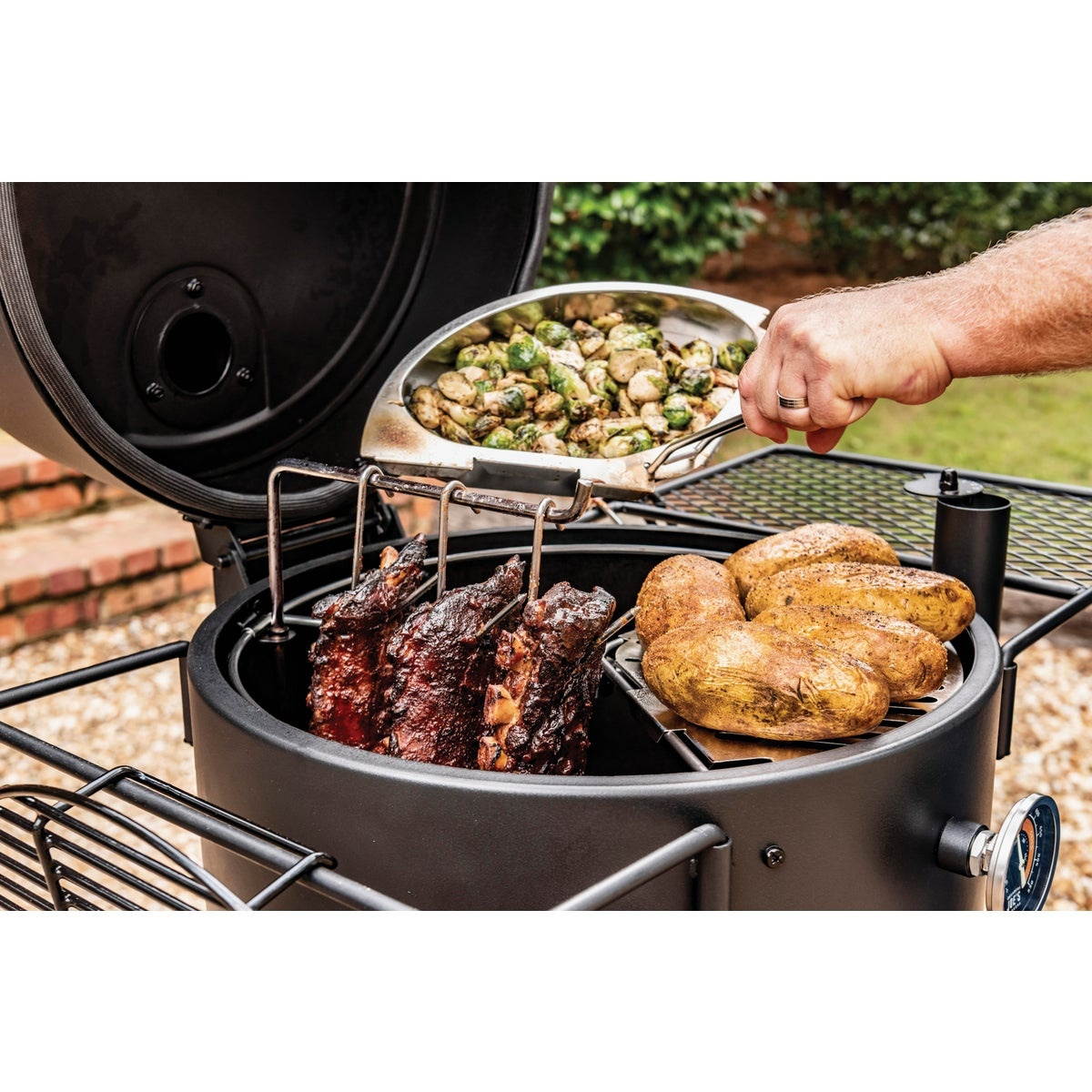 Oklahoma Joe's Stainless Steel Drum Smoker Triple Grate 4419599P04