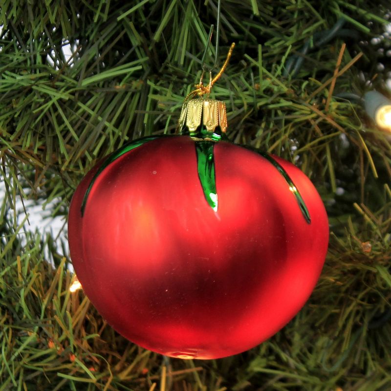 Holiday Ornament 3.25" Vine Ripen Tomato Ornament Fruit Vegetable Food  -  Tree Ornaments
