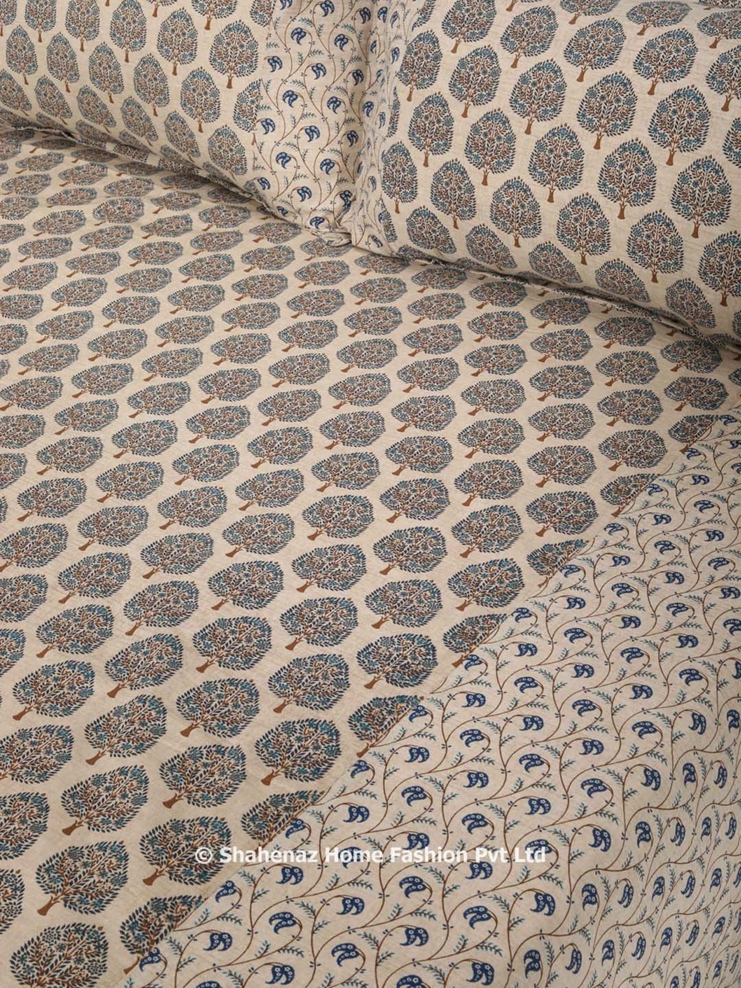 Shahenaz Beige & Blue 120 TC Cotton Vruksh Double Bedsheet with 2 Pillow Covers