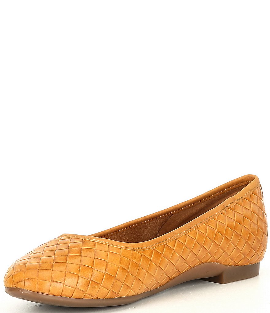 Jack Rogers Blair Pointed Toe Bow Leather Flats