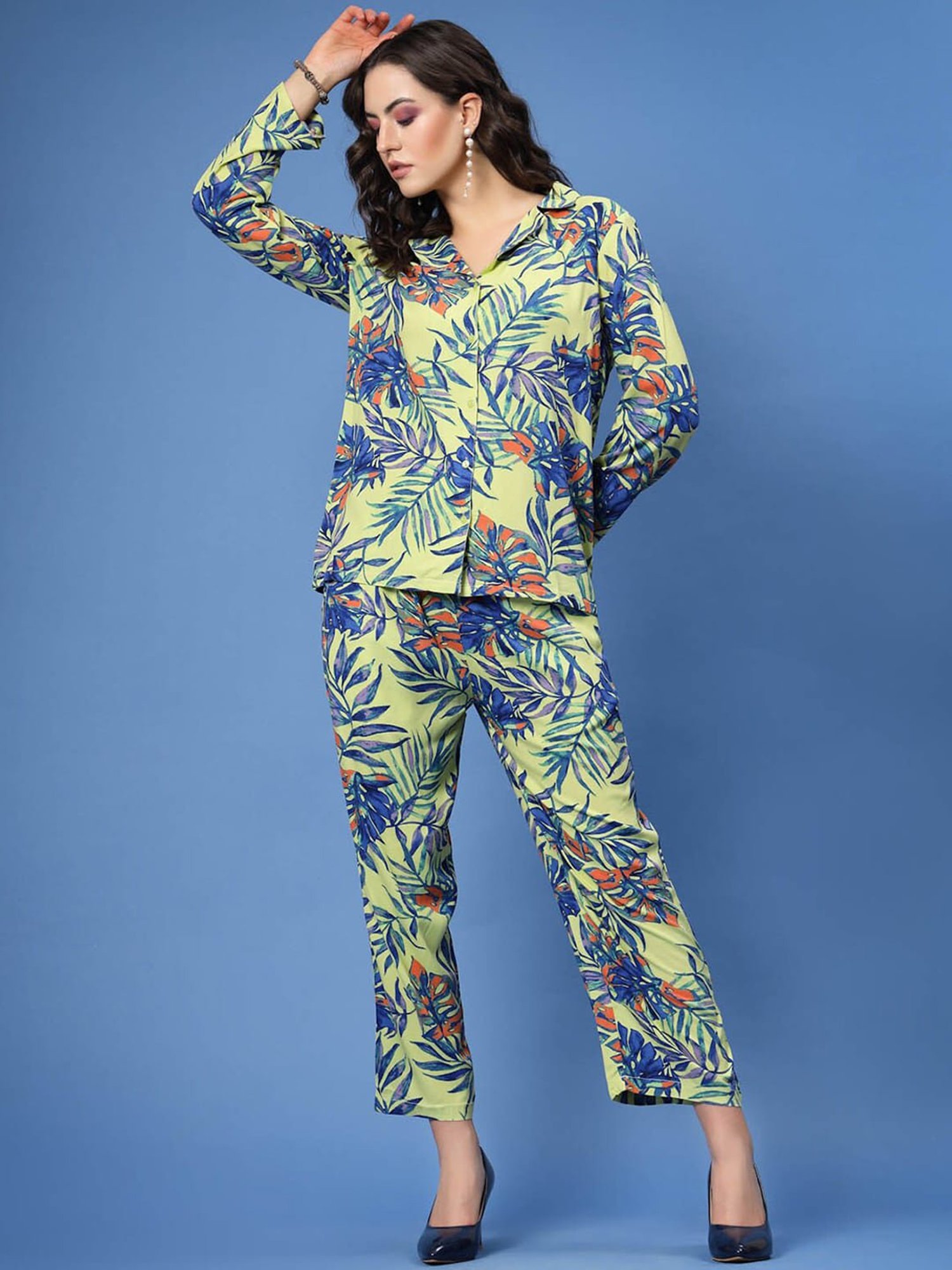 Melon by PlusS Yellow & Blue Printed Shirt With Trousers