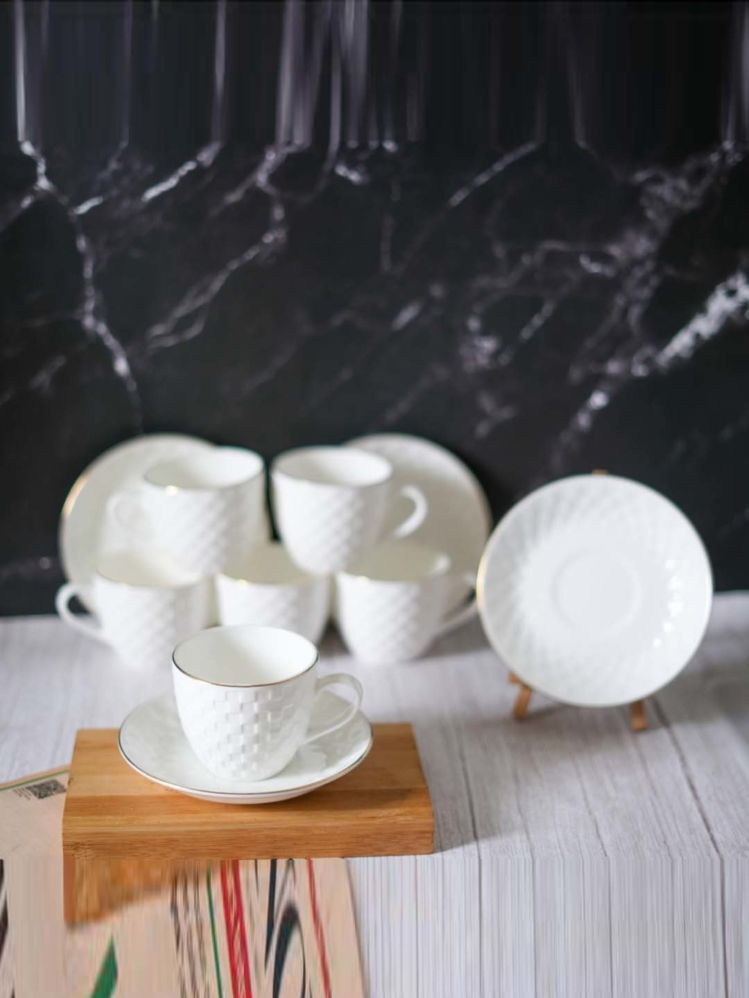 Femora White Ceramic 6-Piece Cup & 6-Piece Saucer Set