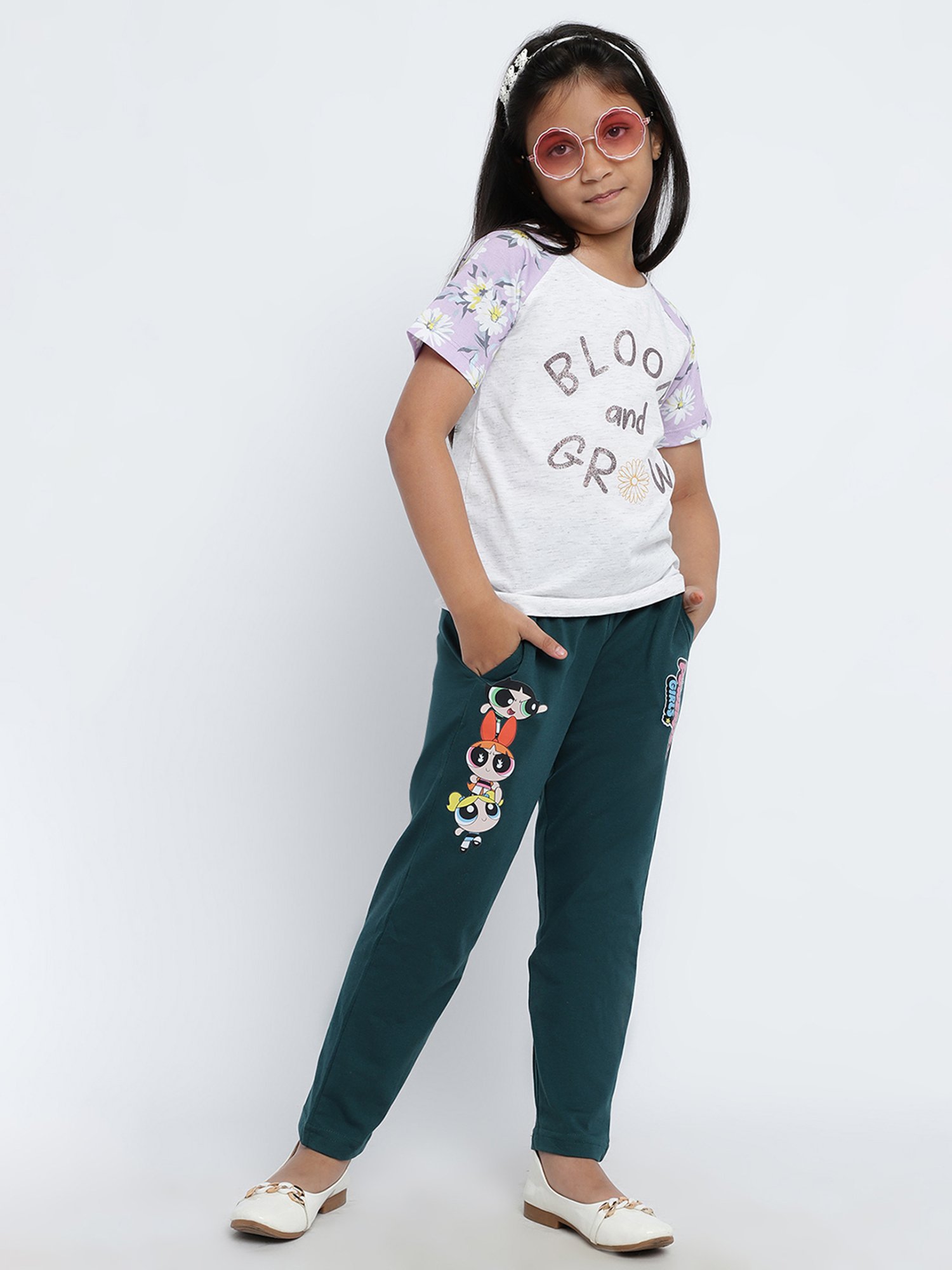 METTLE Girls Teal Powerpuff Girls Print Trackpants