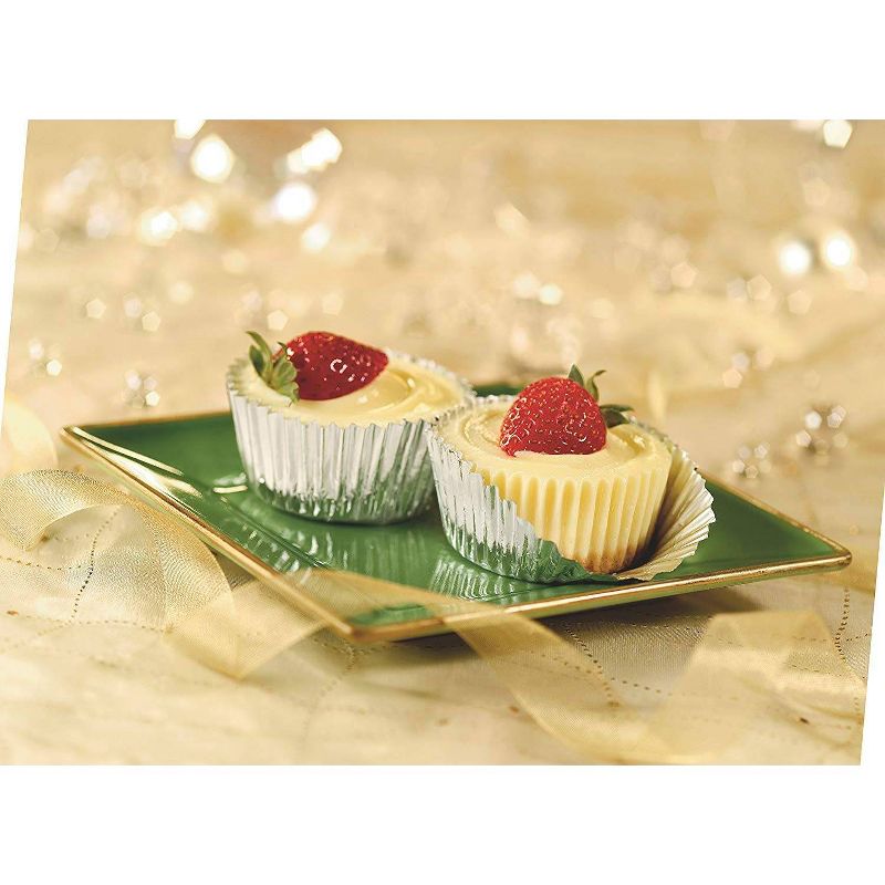 Reynolds Silver Foil Baking Cups 2.5" - 32ct