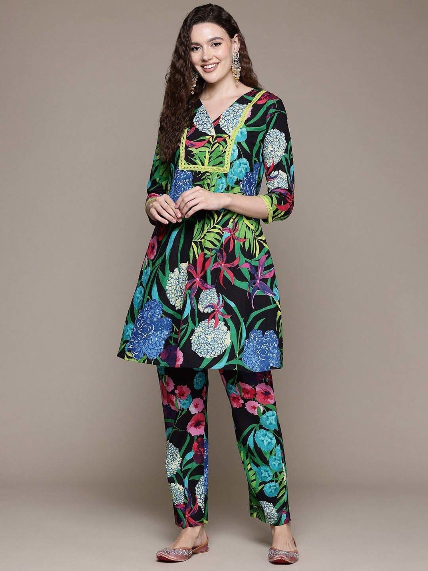 READIPRINT FASHIONS Black Cotton Printed Kurta Pant Set