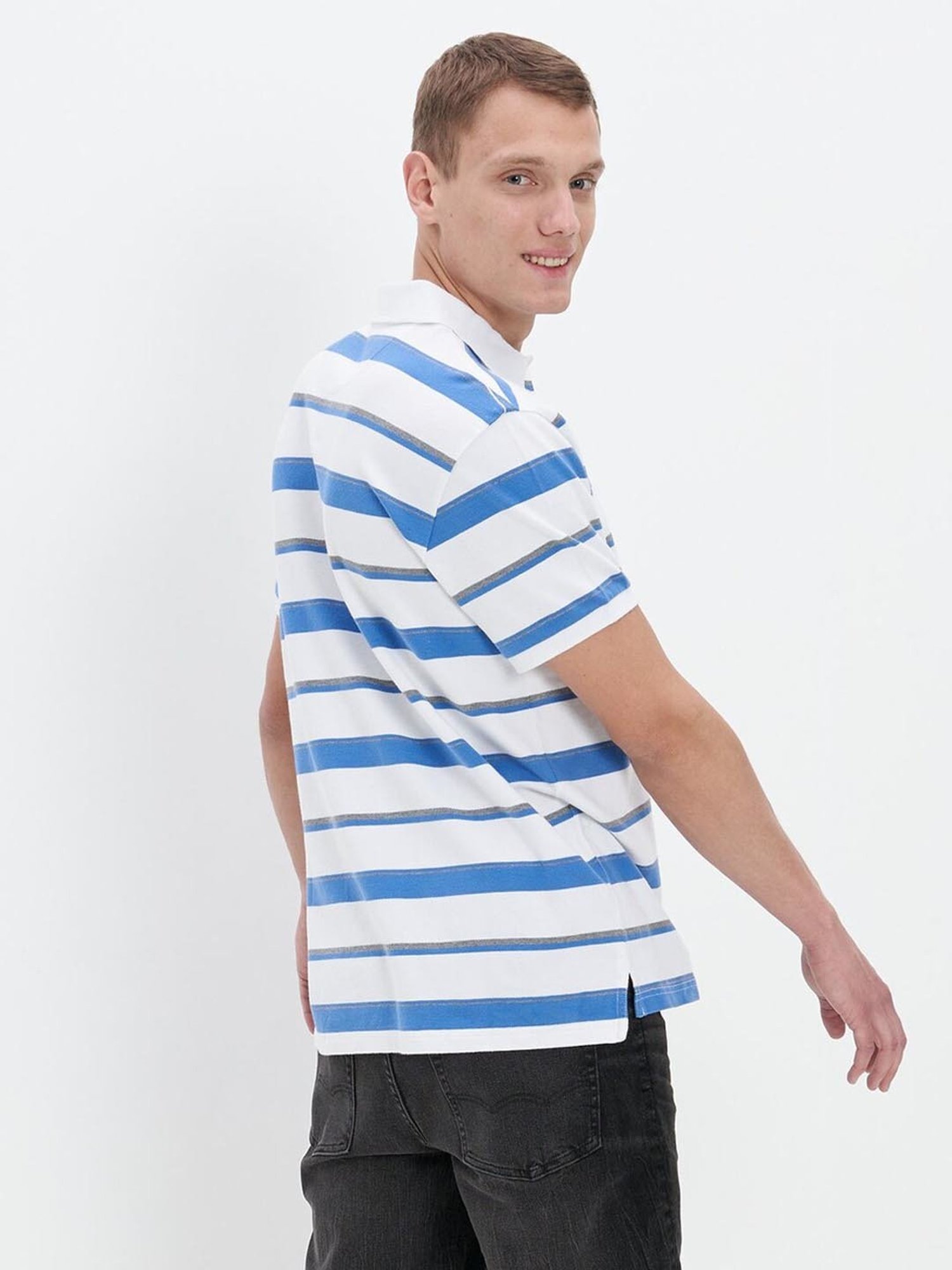 American Eagle Outfitters White Regular Fit Striped Polo T-Shirt