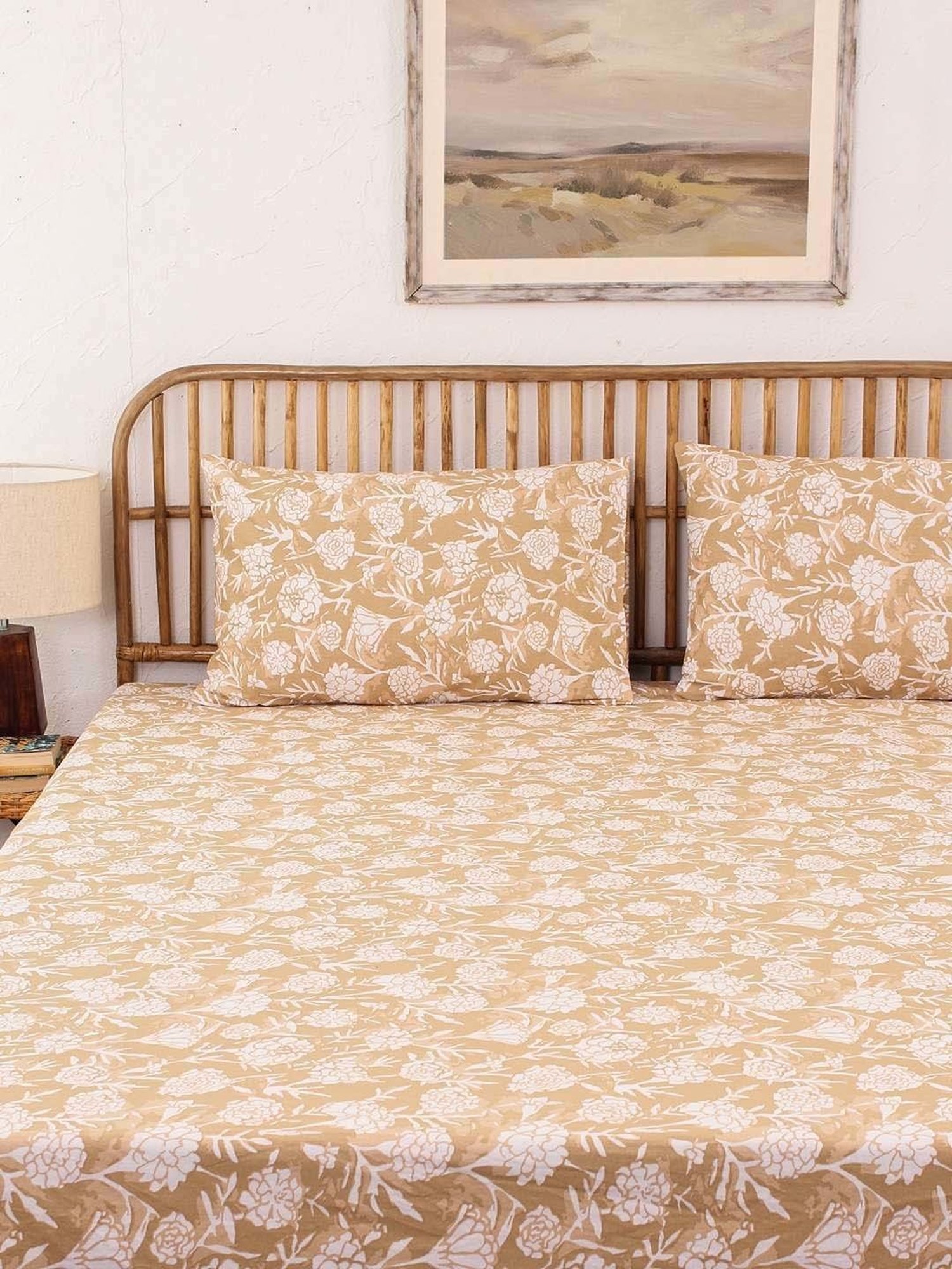 House This Genda Phool Beige 150 TC Cotton Fitted Bedsheet with 2 Pillow Covers