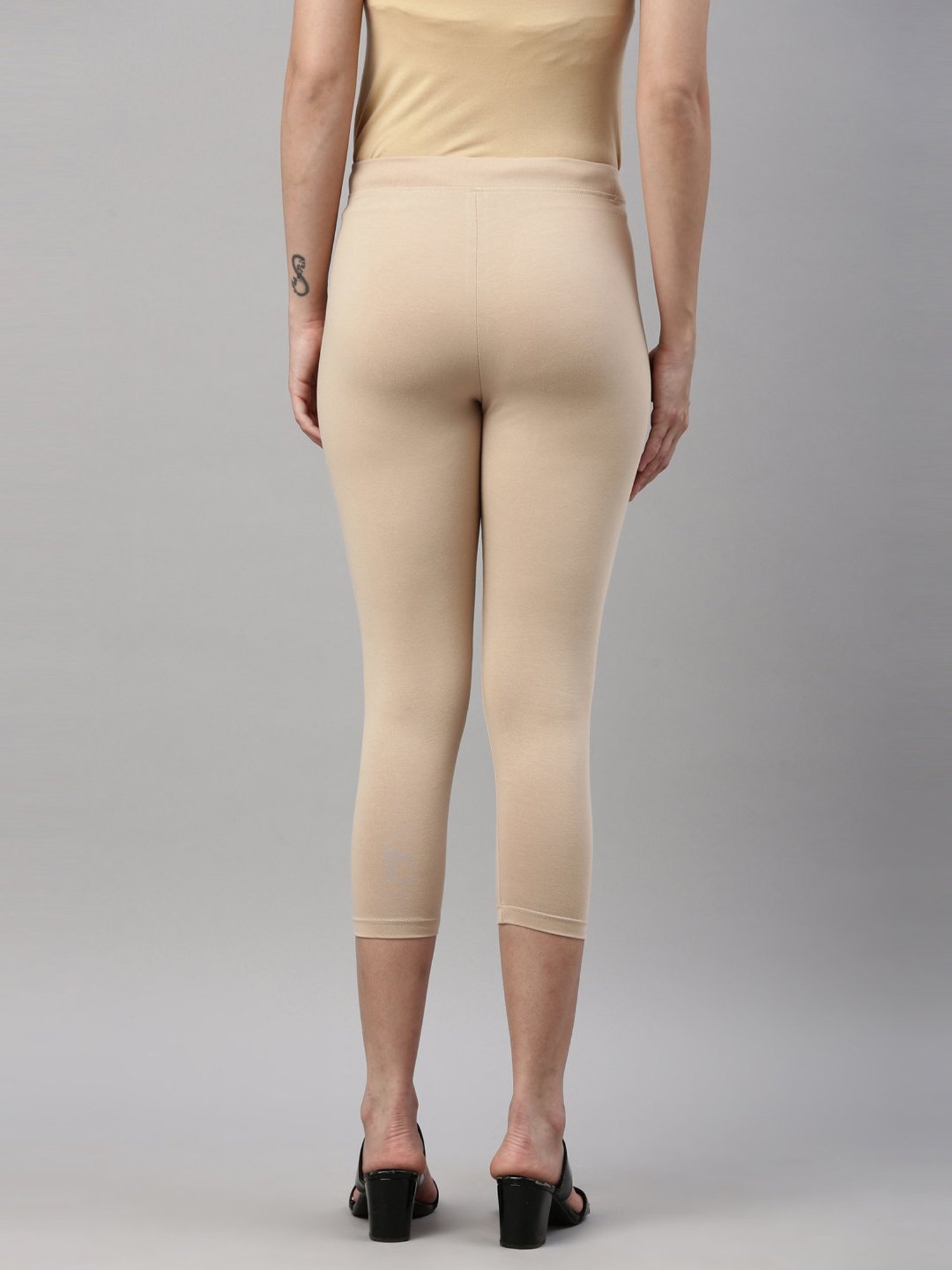 TWIN BIRDS Beige Cotton Capris