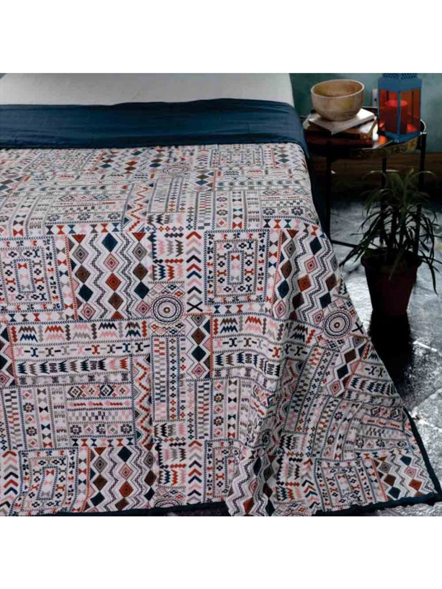 Fanusta Manzhar Multicolor 200 TC Single Dohar - Set of 1