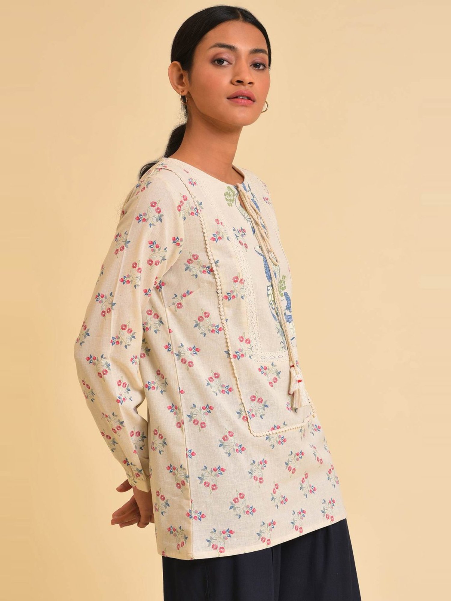 W Off-White Floral Print Top