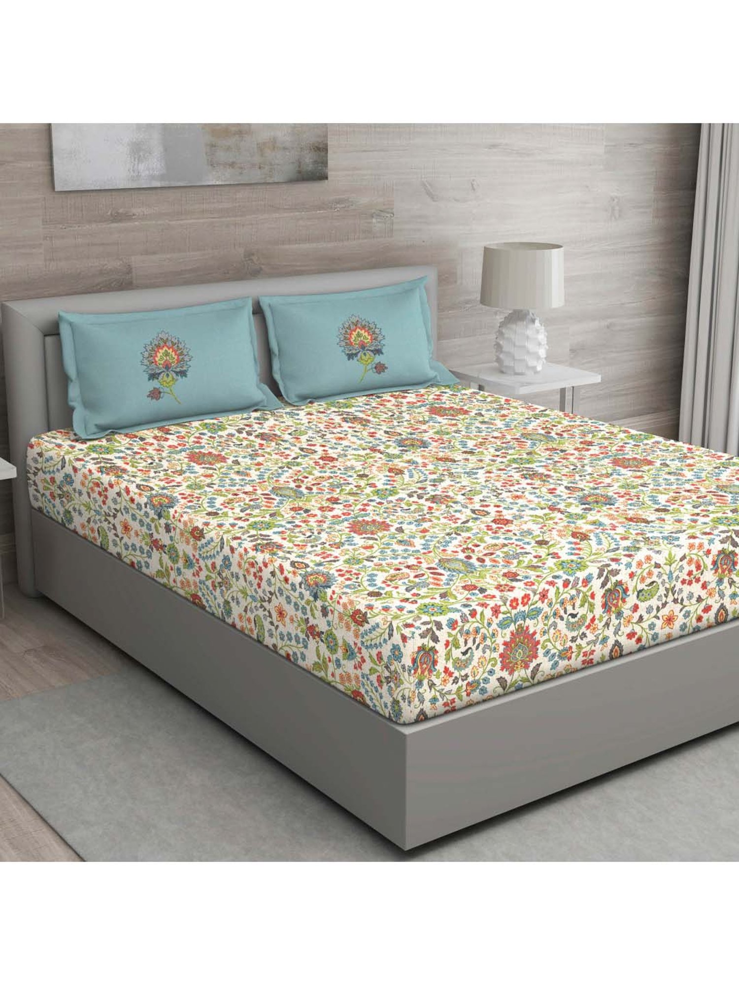 GM Multicolor 100% Cotton 150 TC Queen Bedsheet Set