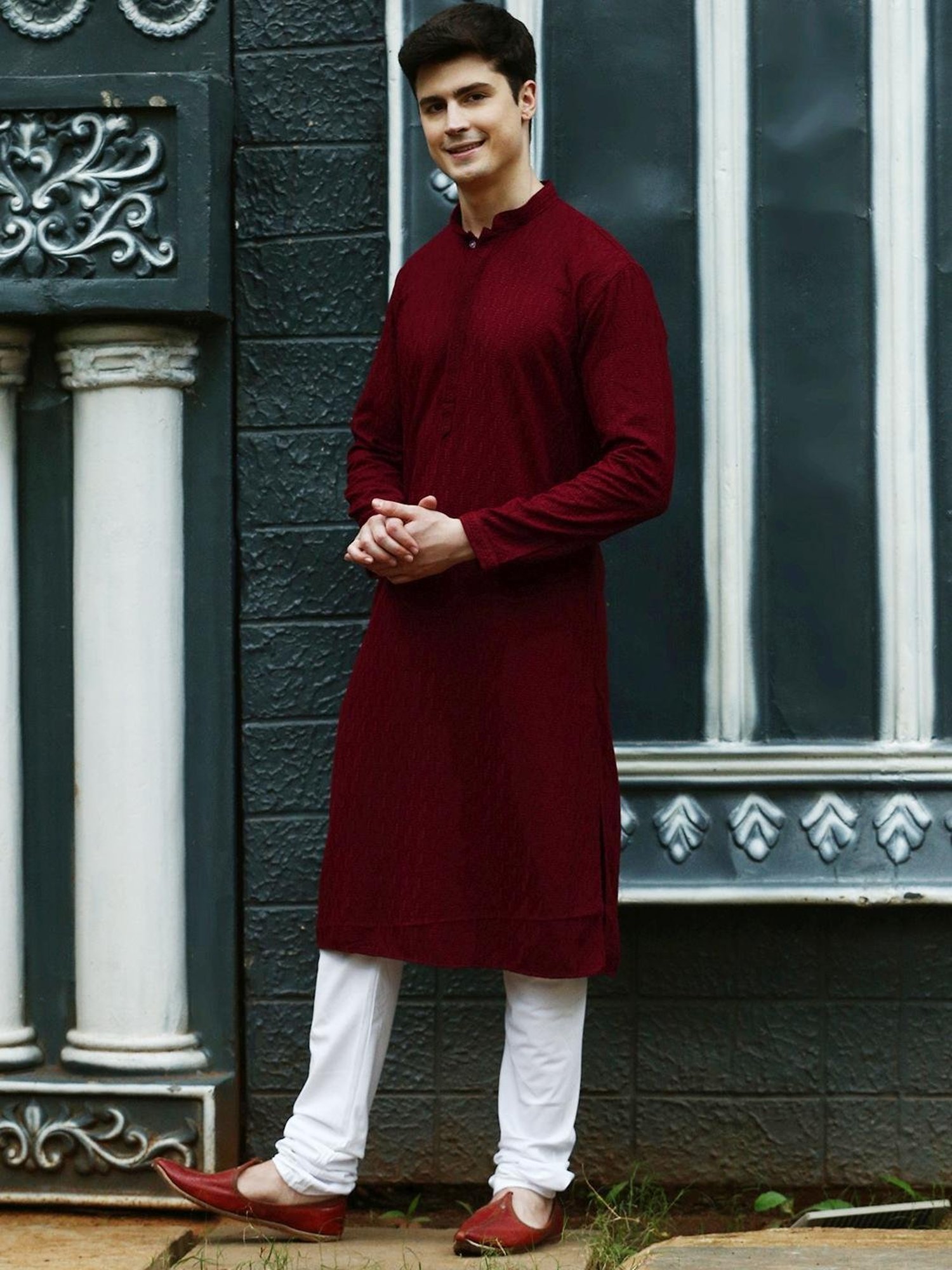 Sanwara Maroon Cotton Regular Fit Chikankari Kurta Bottom Set