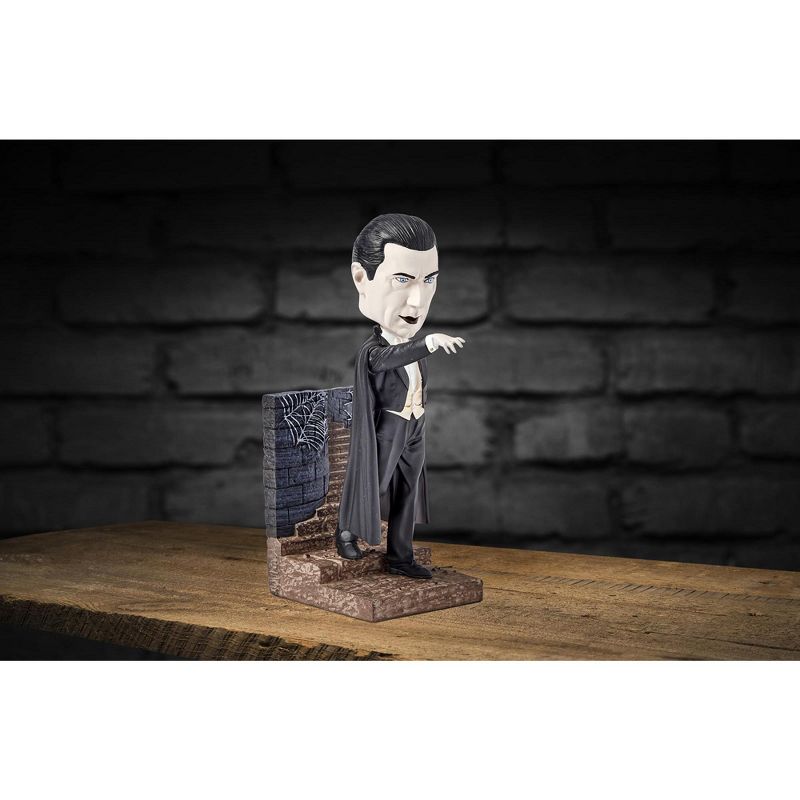 Royal Bobbles Bela Lugosi as Dracula 8 Inch Resin Bobblehead | Standard Version