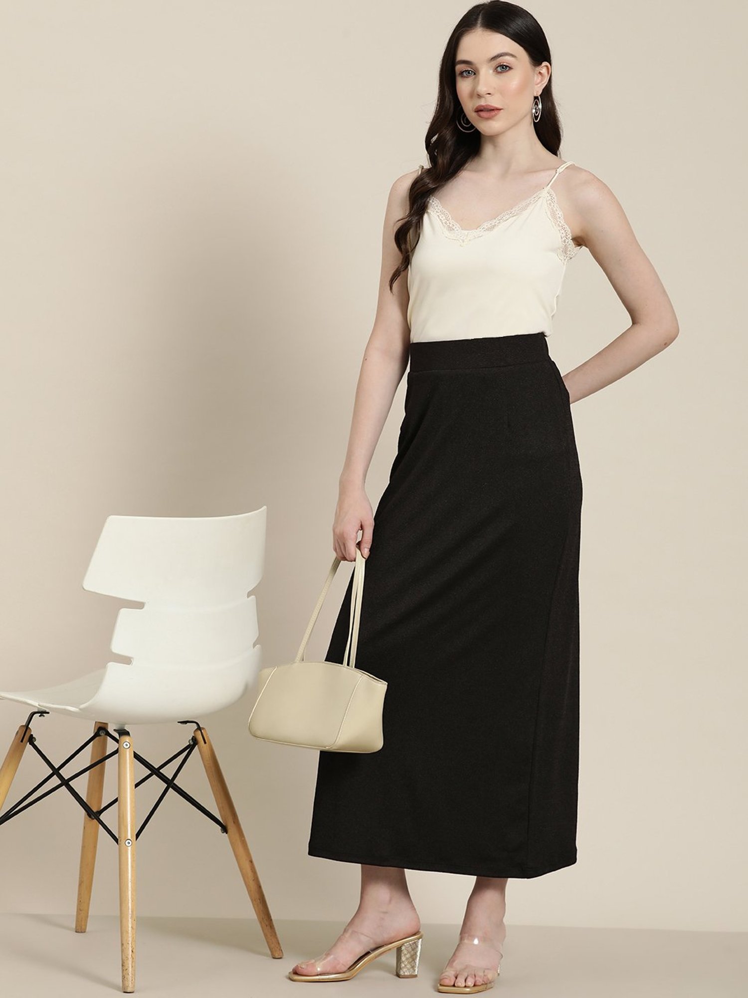 Qurvii Black Maxi Skirt