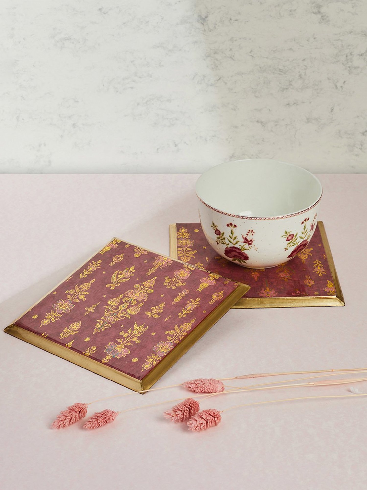 BERGHOFF Leo Pink Silicone Trivet - Set of 1