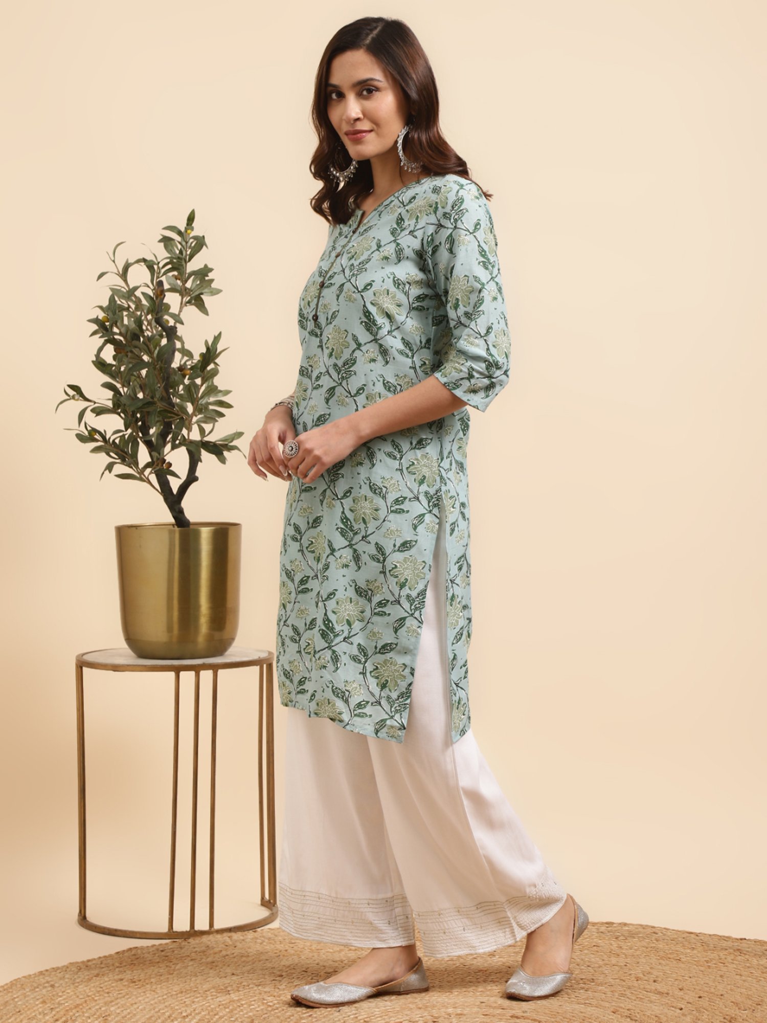 Rangita Mint Green & White Cotton Floral Print Kurta Palazzo Set