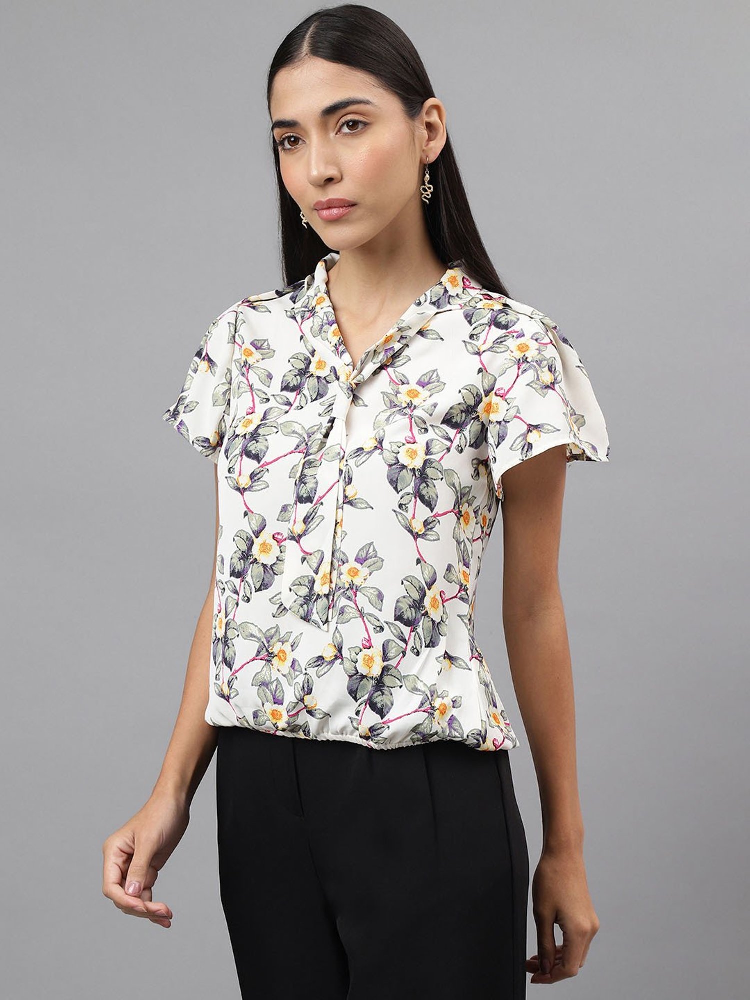 Latin Quarters Off White Floral Print Top