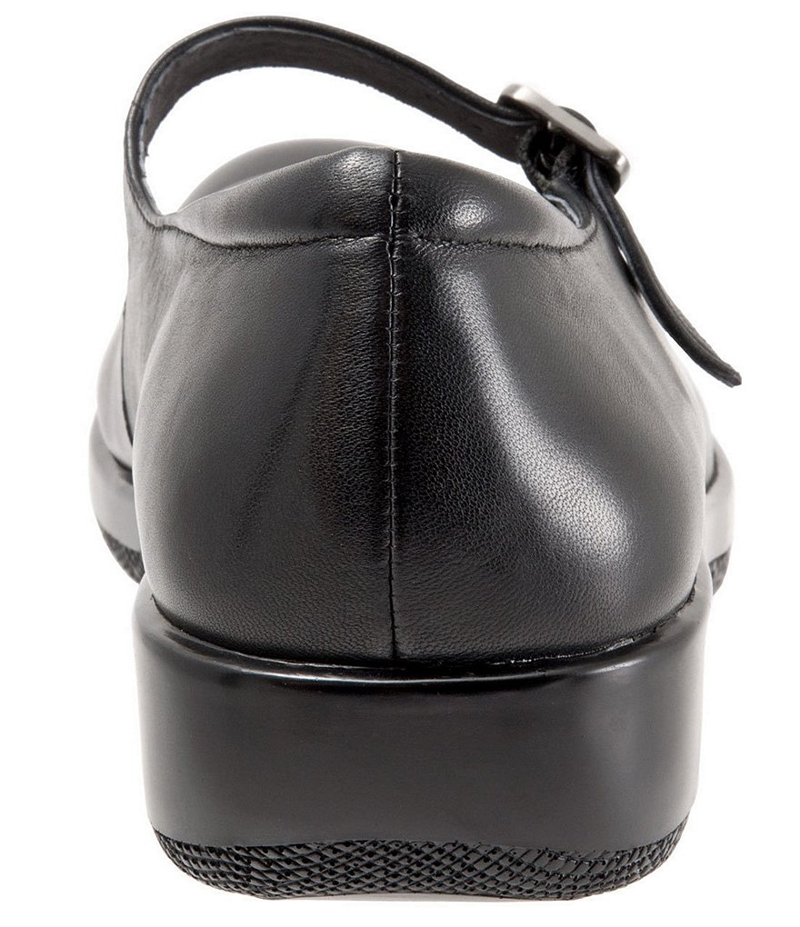 SoftWalk Jupiter Mary Janes