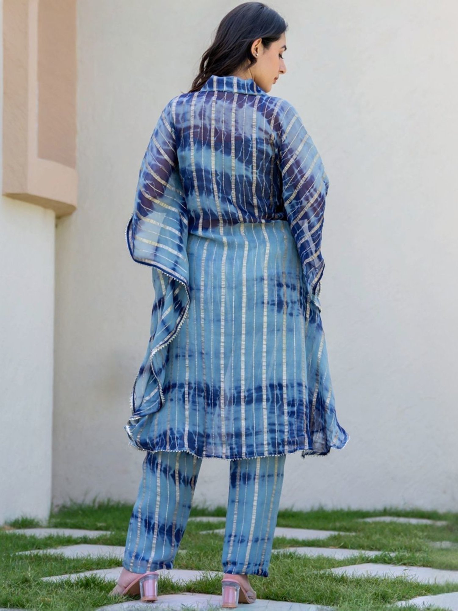 HOUSE OF JAMOTI Blue Printed Kurta Pant Set