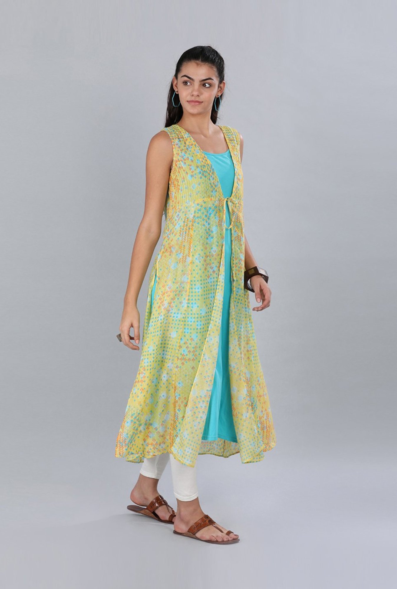 Aurelia Yellow Printed Shrug