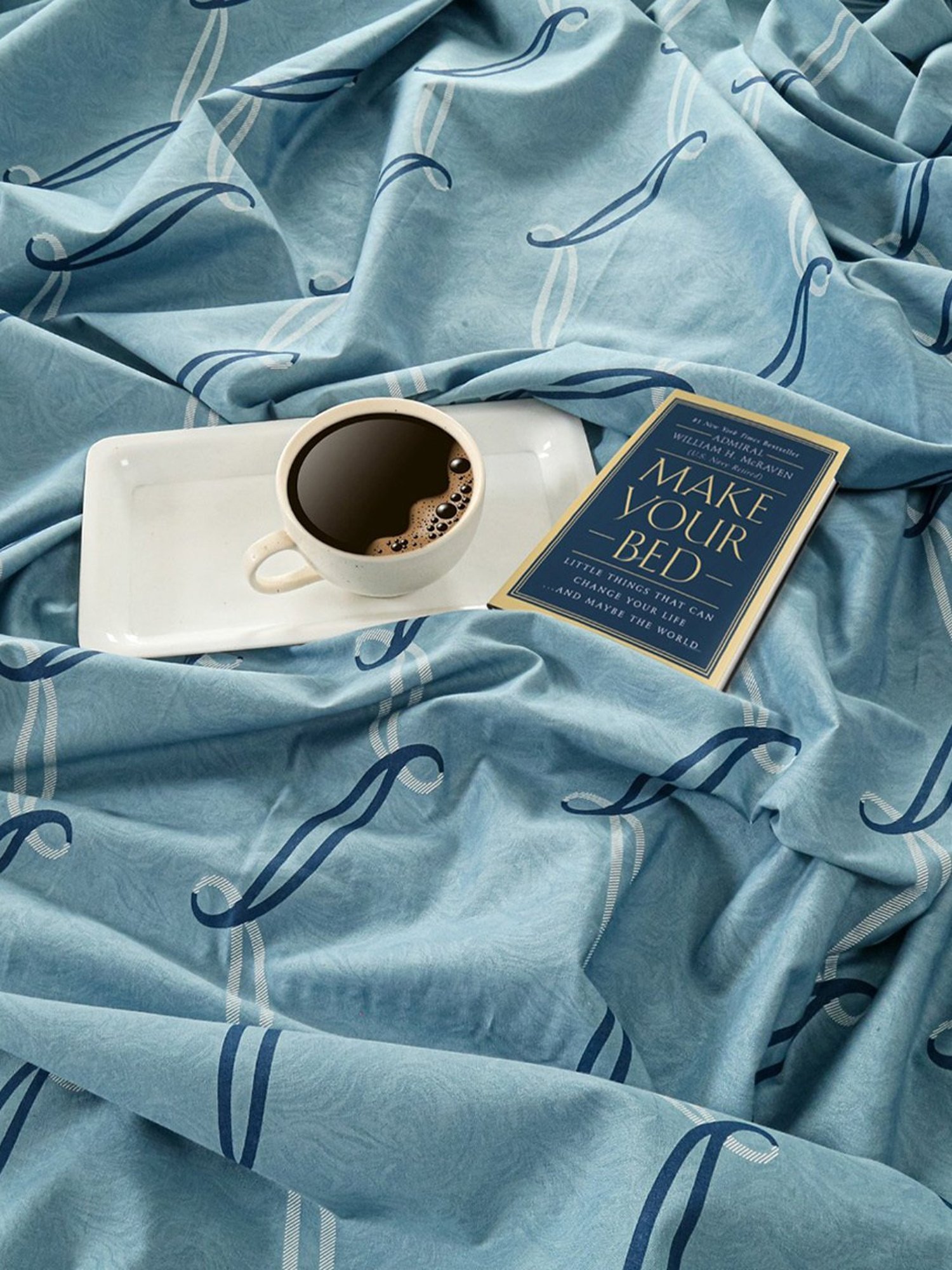 Swayam Dona Abstract Sky Blue 250 TC Cotton King Fitted Fitted Bedsheet with 2 Pillow Covers