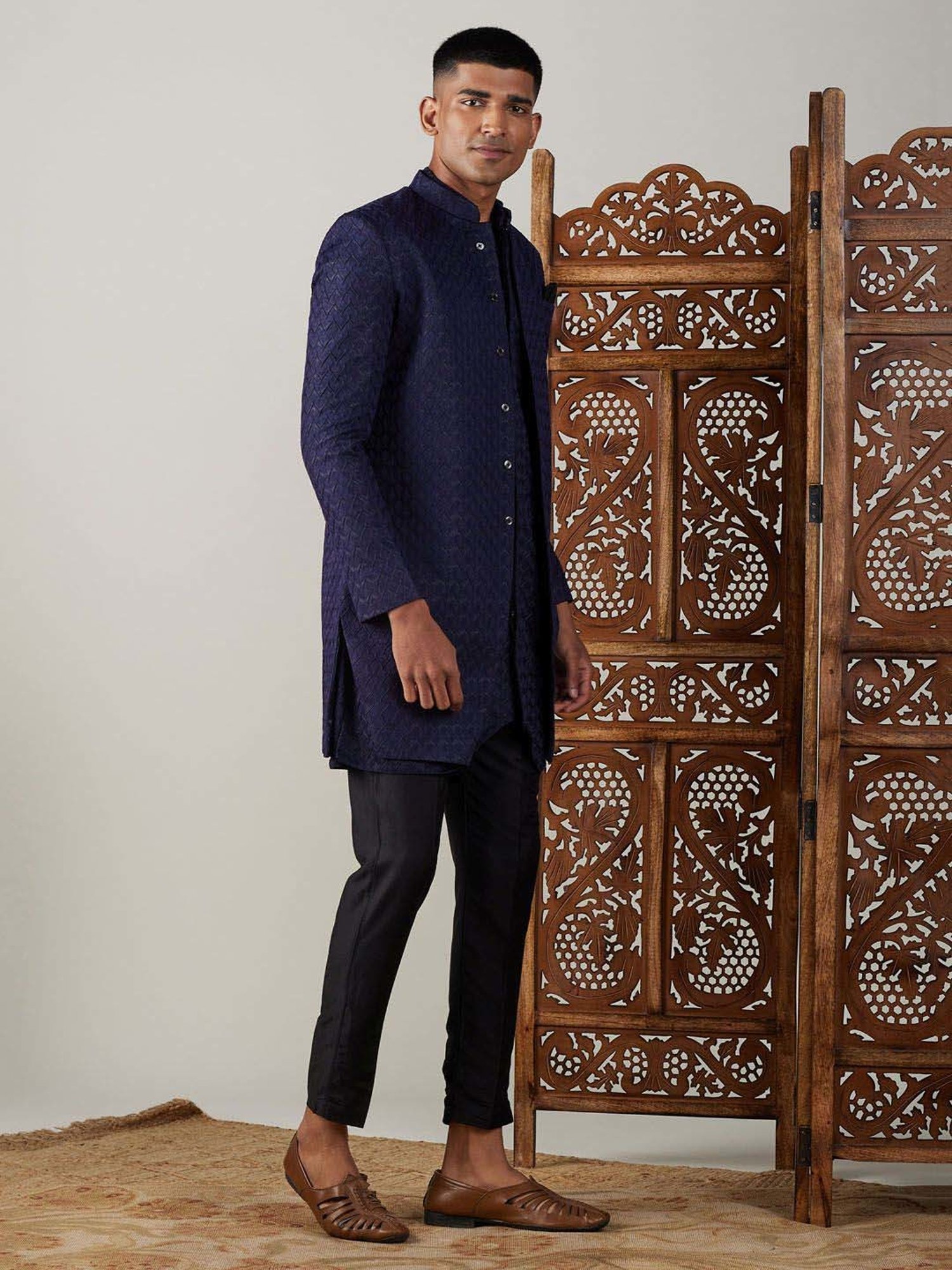 Vastramay Navy Regular Fit Texture Sherwani Set