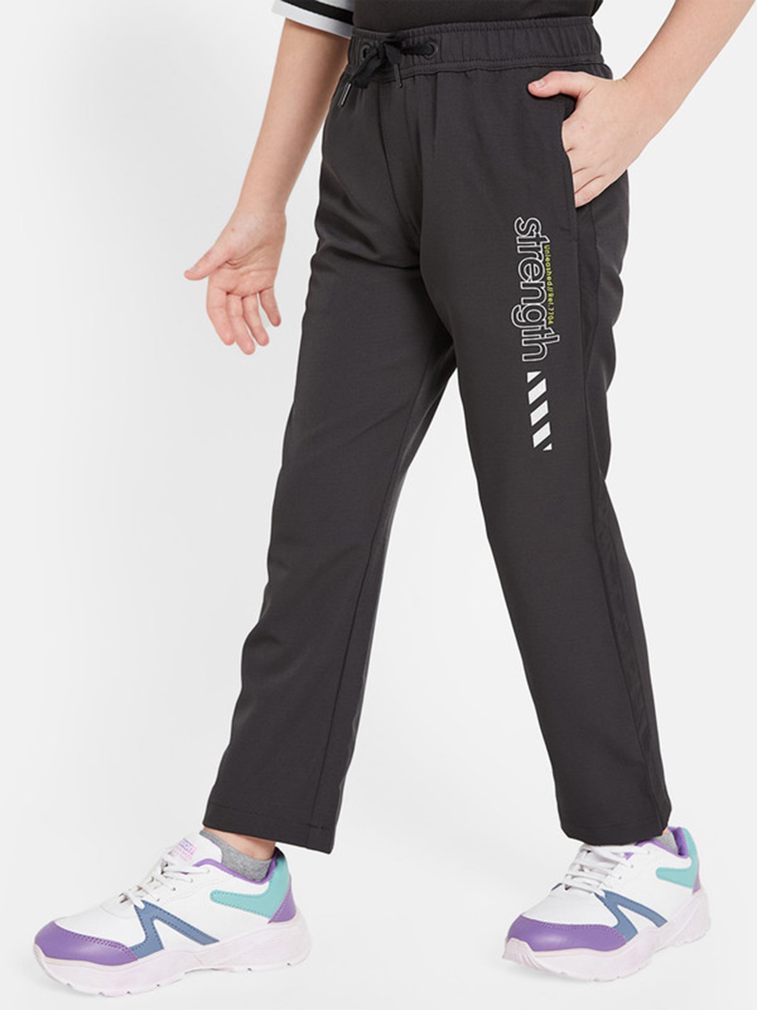 Octave Boys Black Solid Trackpants
