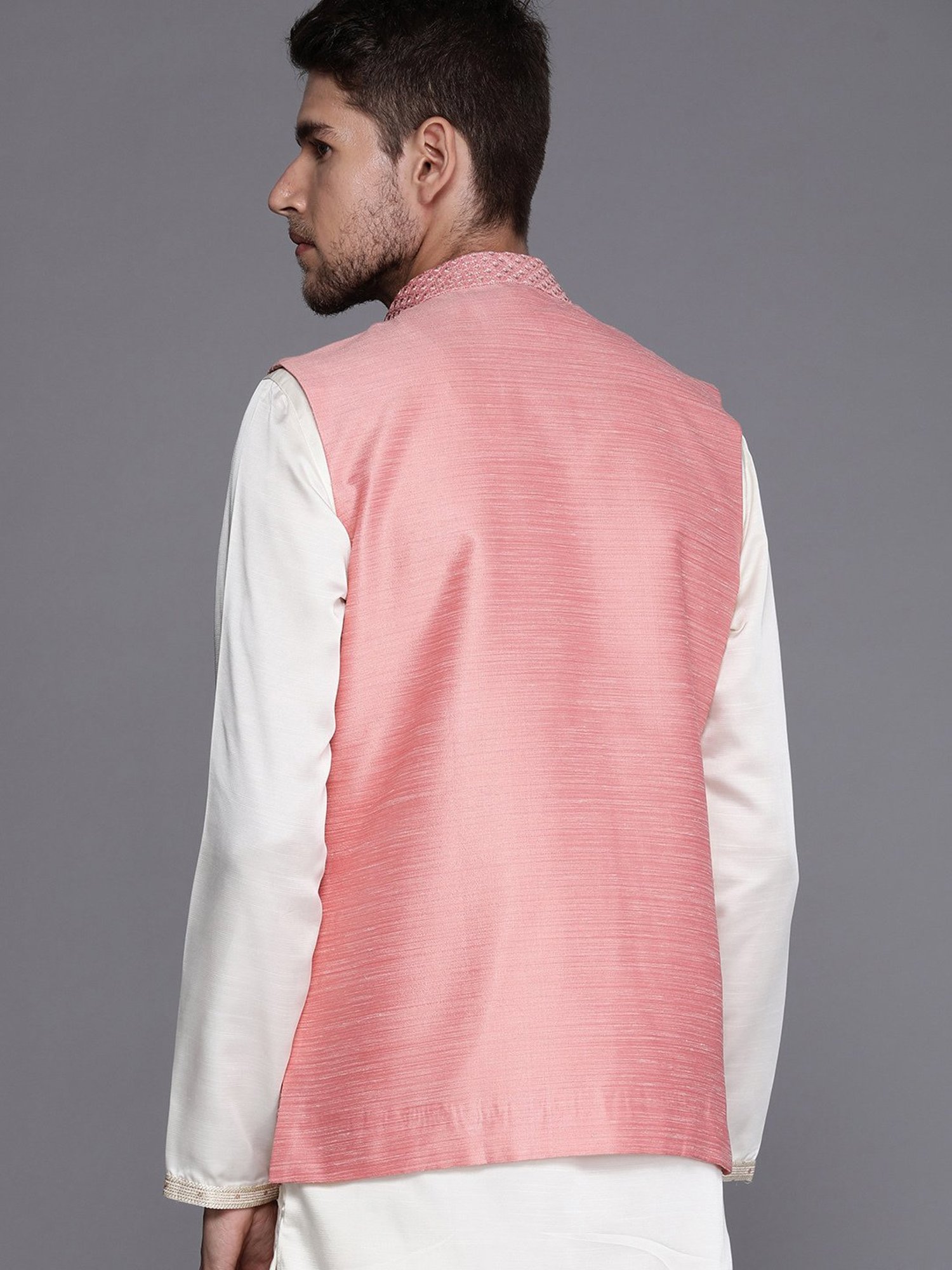 Manyavar Peach Regular Fit Self Design Nehru Jacket