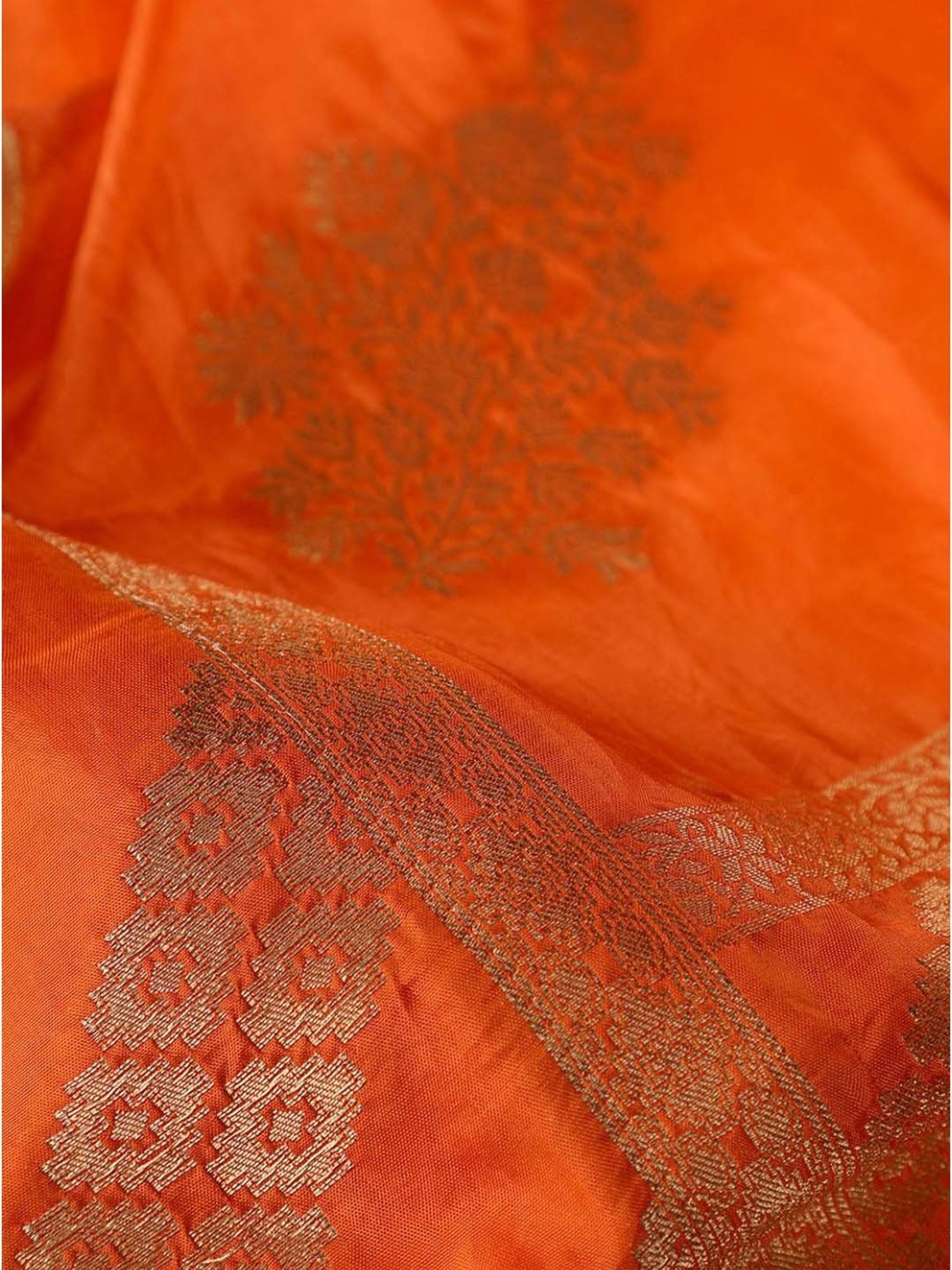 Taneira Orange Woven Saree With Unstitched Blouse