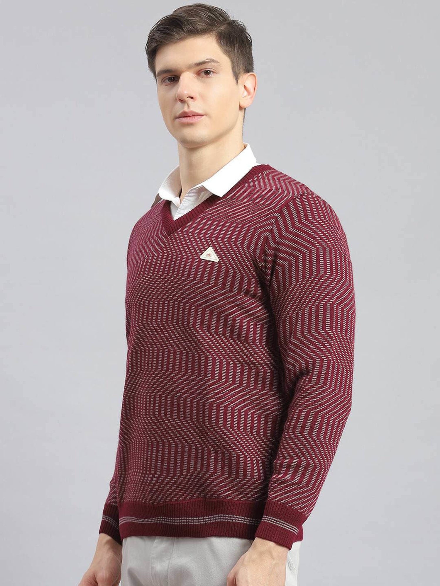 Monte Carlo Burgandi Regular Fit Self Pattern Sweater