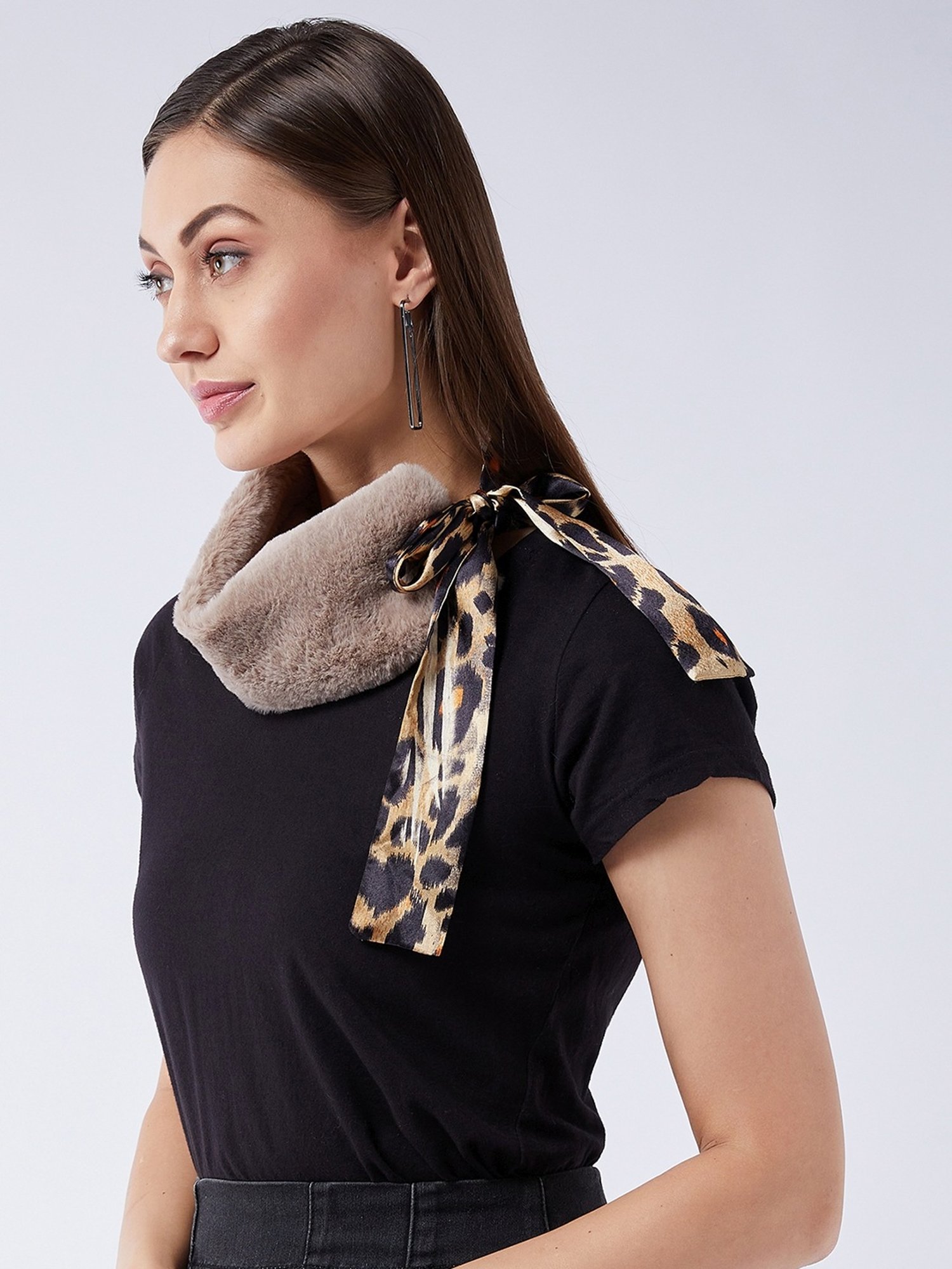 Inweave Beige Plain Neckpiece