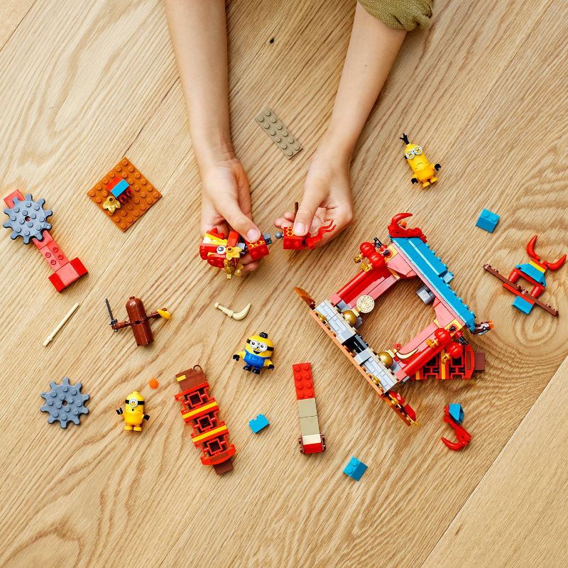 LEGO Minions Minions Kung Fu Battle Building Toy for Creative Fun 75550