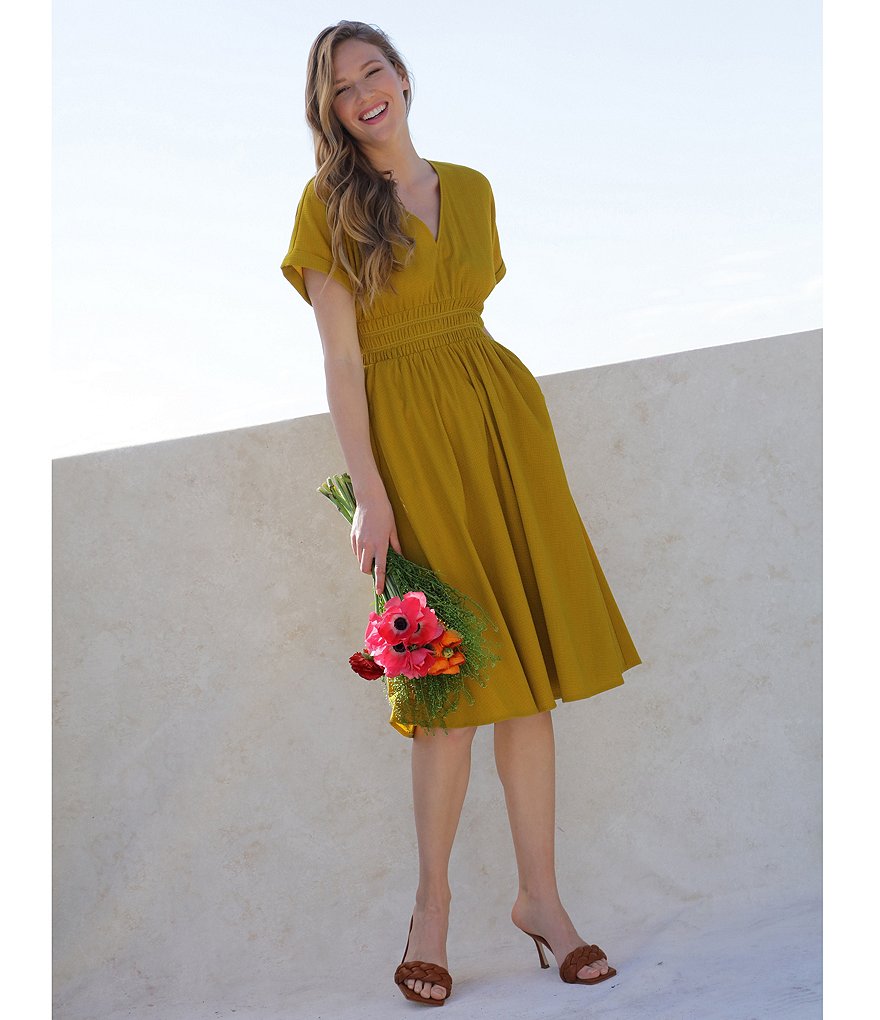 Jkara Petite Size 3/4 Sleeve Lined Illusion Crew Neck Beaded Gown