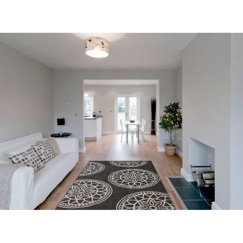 5'x7' Home Medallion Shag Area Rug Gray - Mohawk