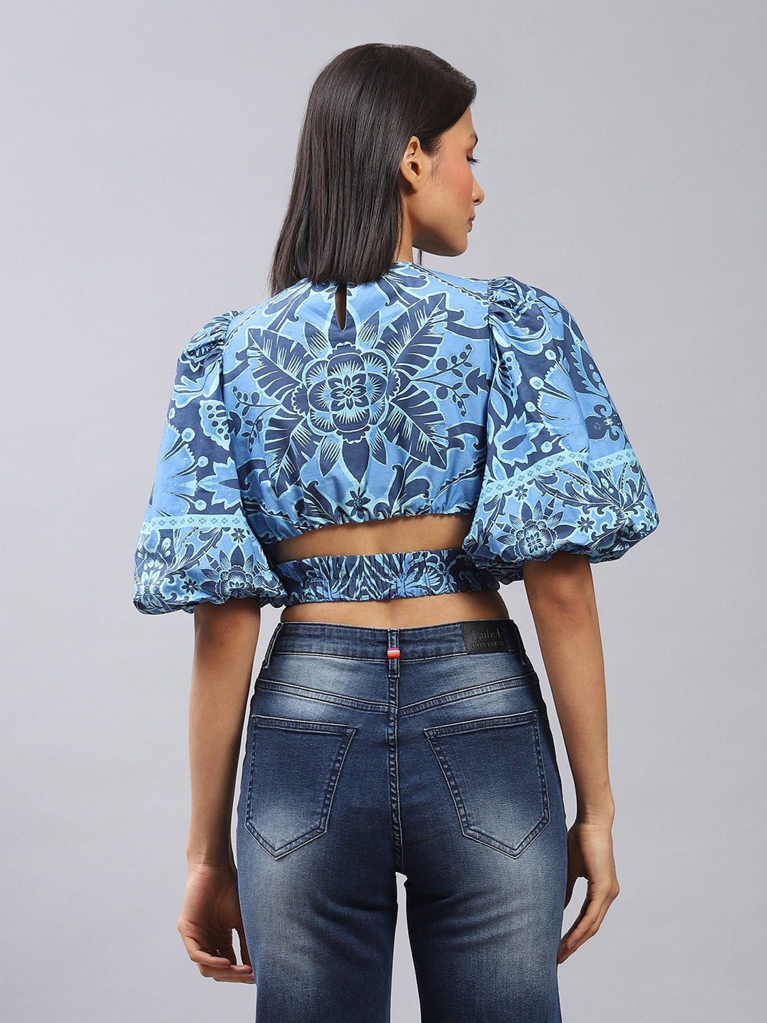 Label Ritu Kumar Blue Printed Crop Top