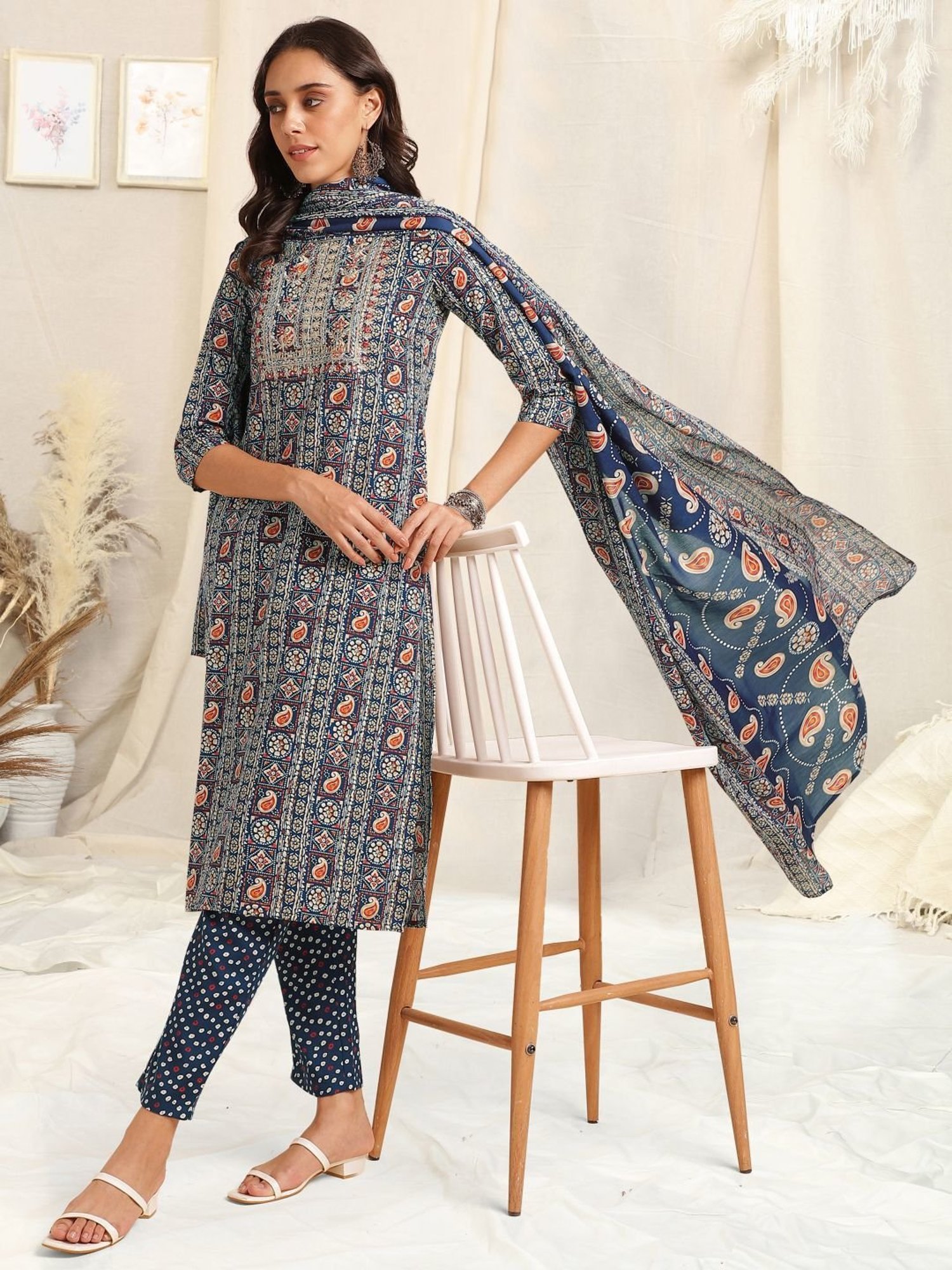 MIRCHI FASHION Blue Cotton Embroidered Kurta Pant Set With Dupatta