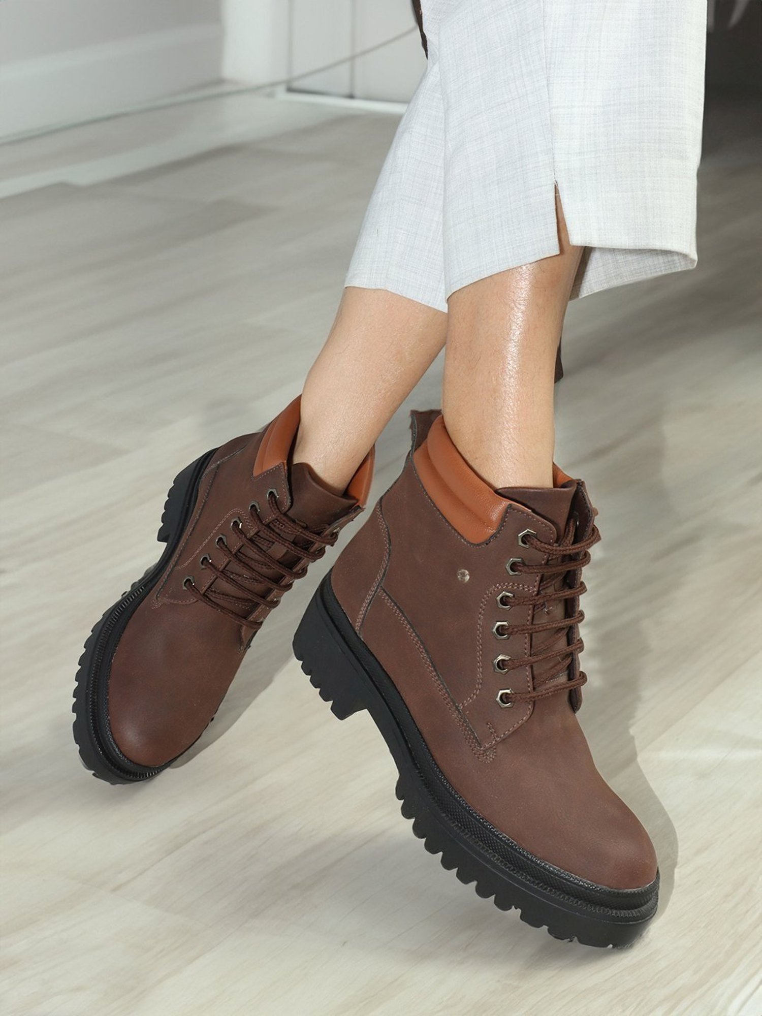 Elle Women's Brown Derby Boots