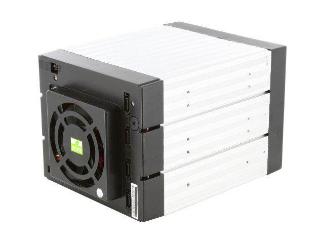 iStarUSA BPU-340SATA-RED 3x5.25" to 4x3.5" SAS/SATA 6.0 Gb/s Hot-Swap Cage